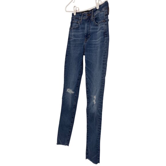 Levi's 721 High Rise Skinny Distressed Jeans Size 24/30 Stretchy Denim NWT $98 - Picture 2 of 13
